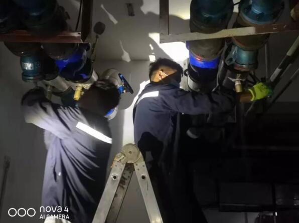 烈日炎炎，不能阻擋益和人為民服務(wù)之心！